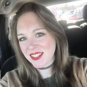 Meet your Posher, Katelyn